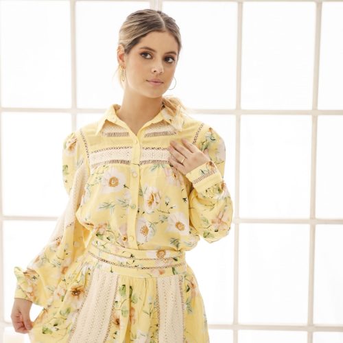 Camisa amarilla