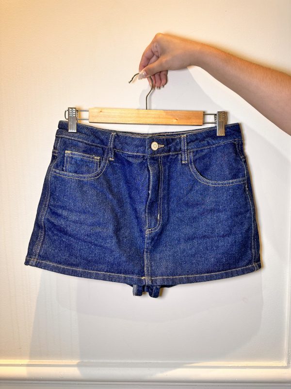 Short pollera Travel