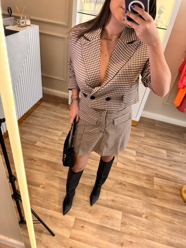 Blazer cropped cuadrille
