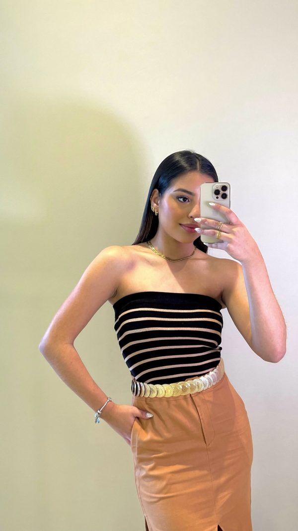 Cropped Nikki